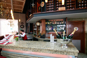 La Taverne - Boué Arquitectos 02